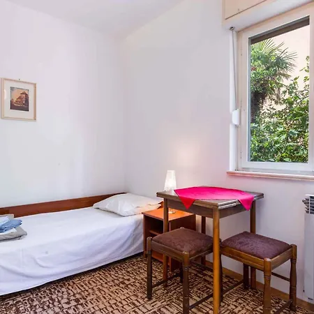 Apartment In Crikvenica 5215